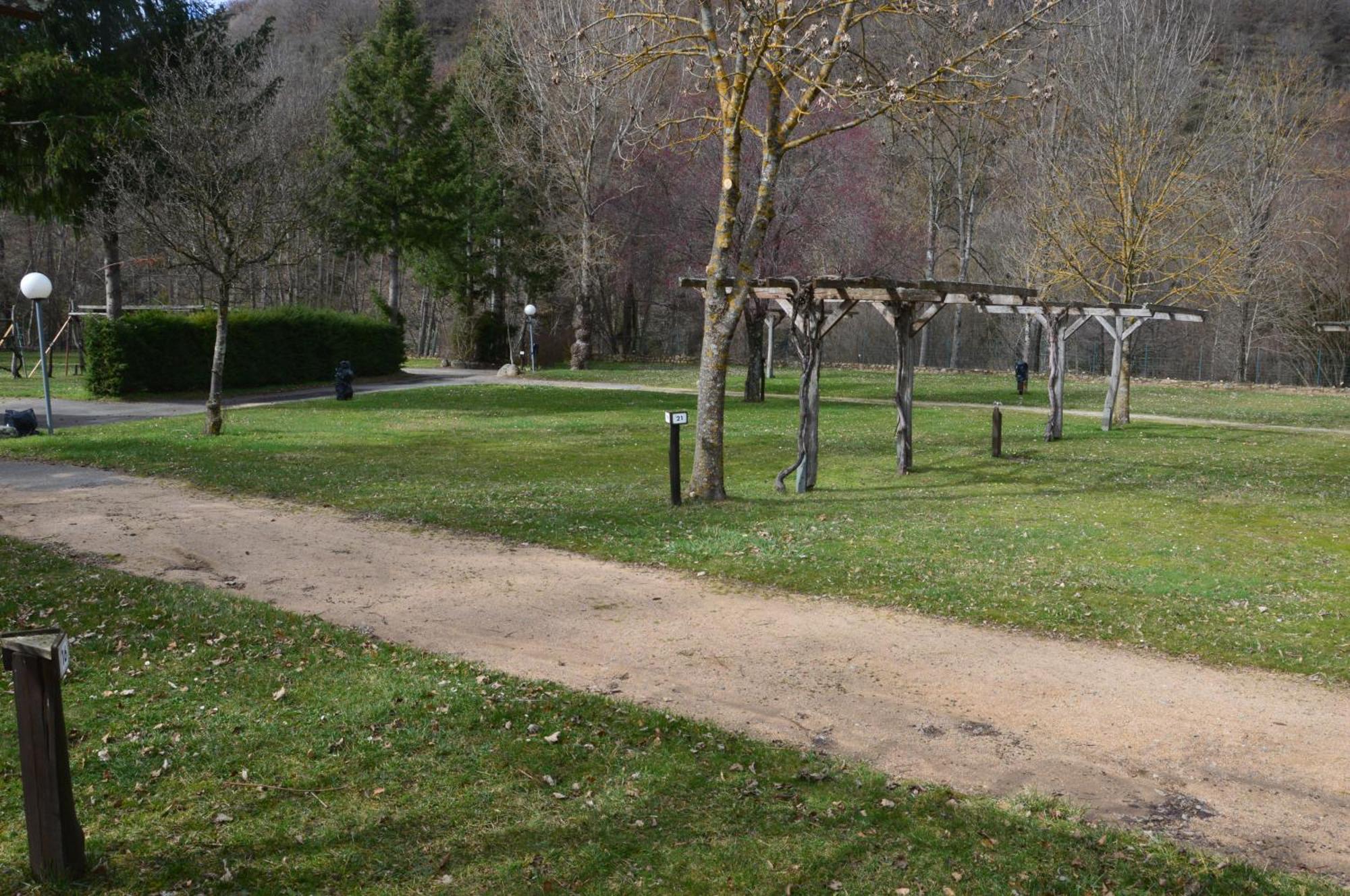 Camping Chon Du Tarn Bedoues Exterior foto
